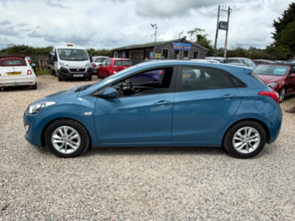 Hyundai I30 1.4 Active Hatchback Euro 5 100 Blue #6