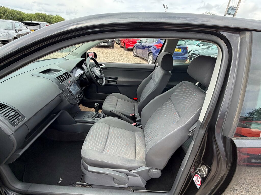 Volkswagen Polo 1.4 S Blue #11