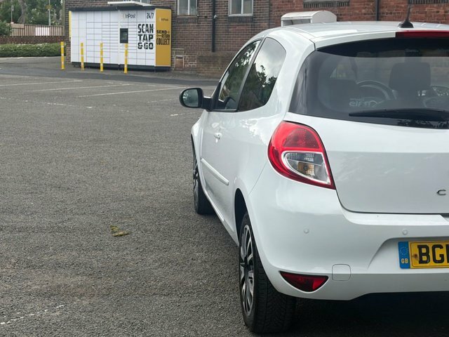 Renault Clio Dynamique Tomtom Black #30