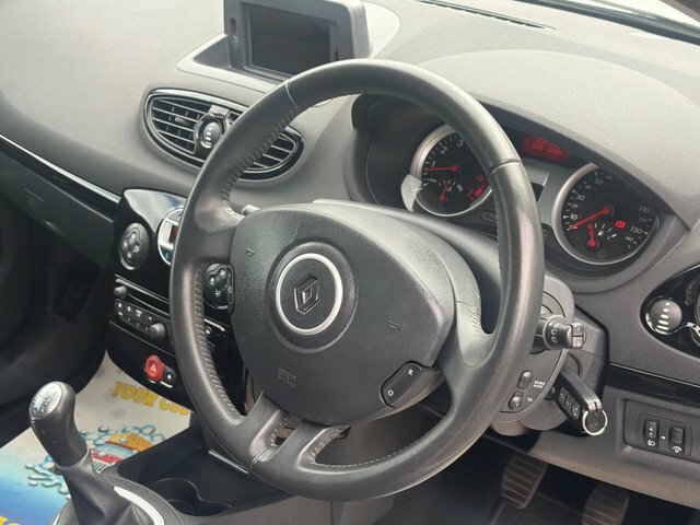 Renault Clio Dynamique Tomtom Black #35