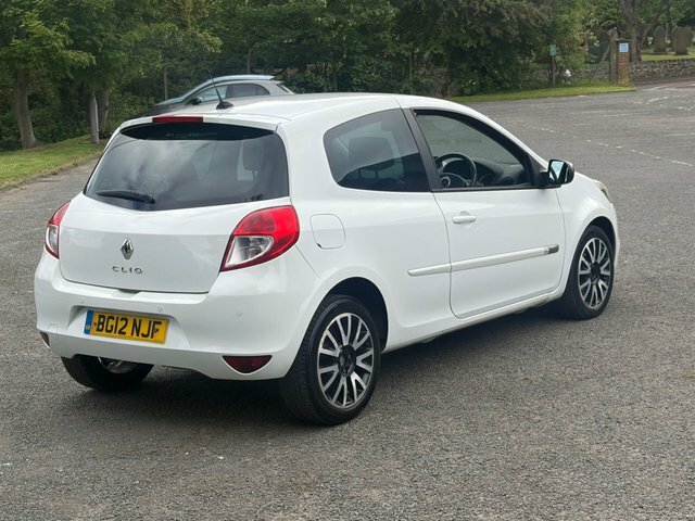 Renault Clio Dynamique Tomtom Black #26