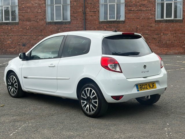 Renault Clio Dynamique Tomtom Black #24