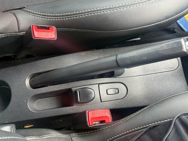 Renault Clio Dynamique Tomtom Black #48