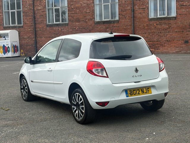 Renault Clio Dynamique Tomtom Black #23