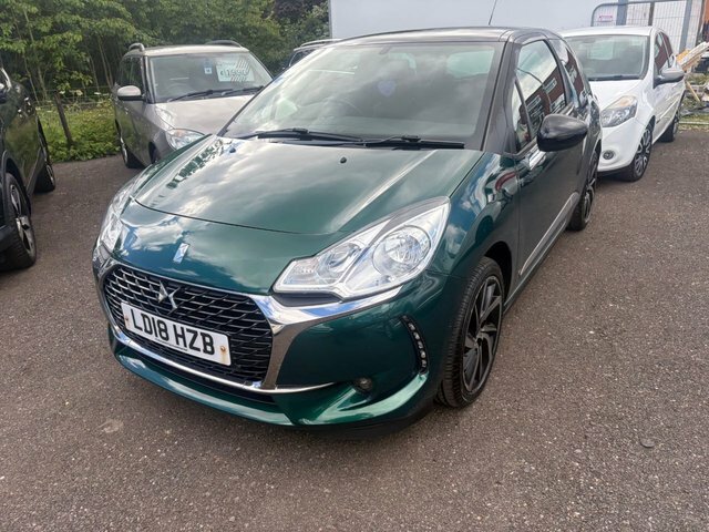 DS DS 3 2018 1.2 Puretech Connected Chic Hatchback Pet Green #2