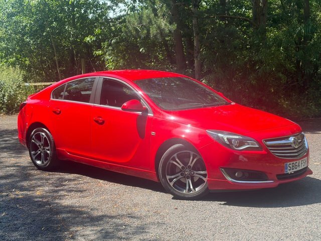 Vauxhall Insignia 2014 1.8 16V Limited Edition Hatchback Red