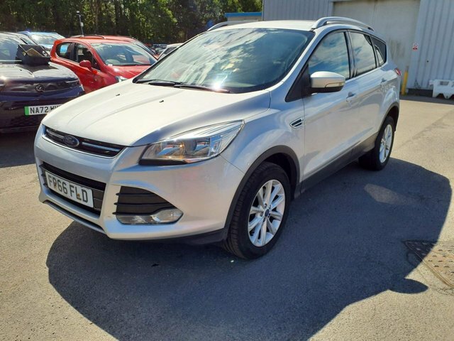 Ford Kuga 2016 2.0 Tdci Titanium Suv 2Wd E Silver #4