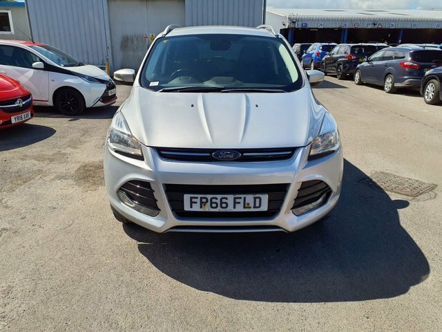 Ford Kuga 2016 2.0 Tdci Titanium Suv 2Wd E Silver #2