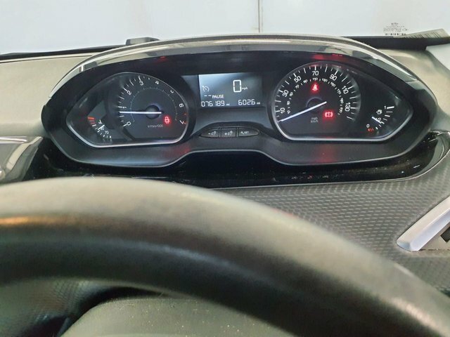 Peugeot 208 Hatchback Grey #12