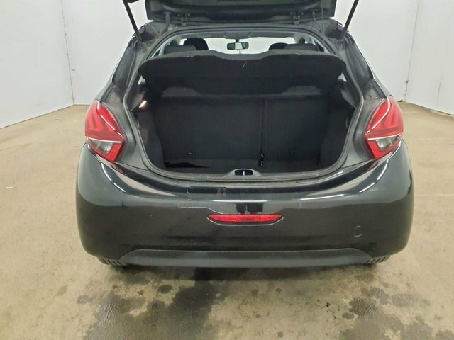Peugeot 208 Hatchback Grey #9