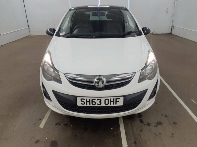 Vauxhall Corsa 2013 1.2 16V Limited Edition Hatchback White #3