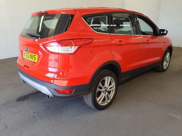Ford Kuga 2014 2.0 Tdci Titanium X Suv 2Wd Red #6