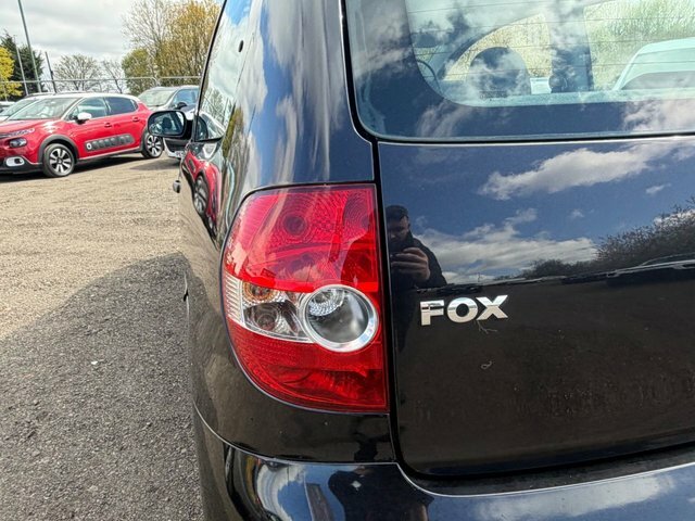 Volkswagen Fox 1.4 16V Urban Fox Hatchback Euro Red #14
