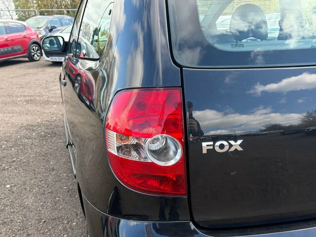 Volkswagen Fox 1.4 16V Urban Fox Hatchback Euro Red #26