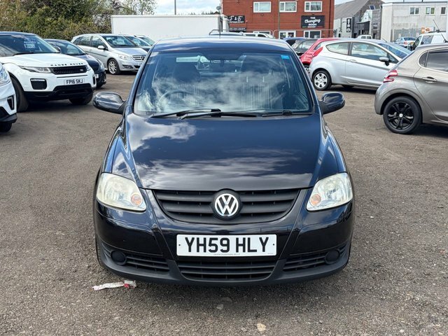 Volkswagen Fox 2009 1.2 6V Urban Fox Hatchback Black #3