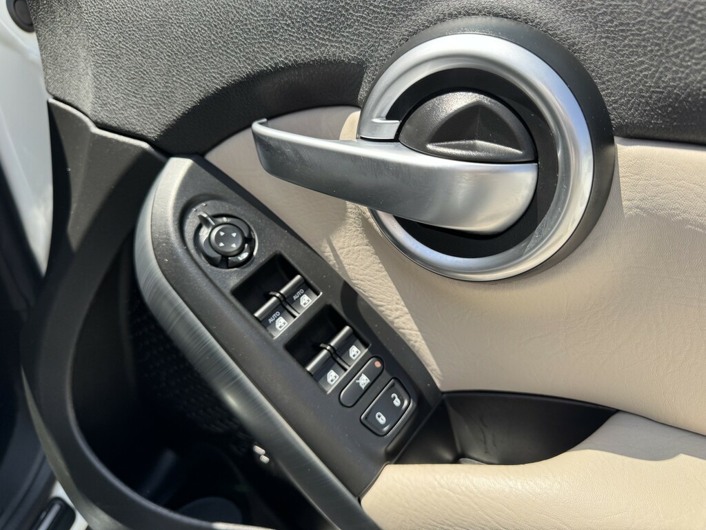 Fiat 500X Hatchback Pop Black #17
