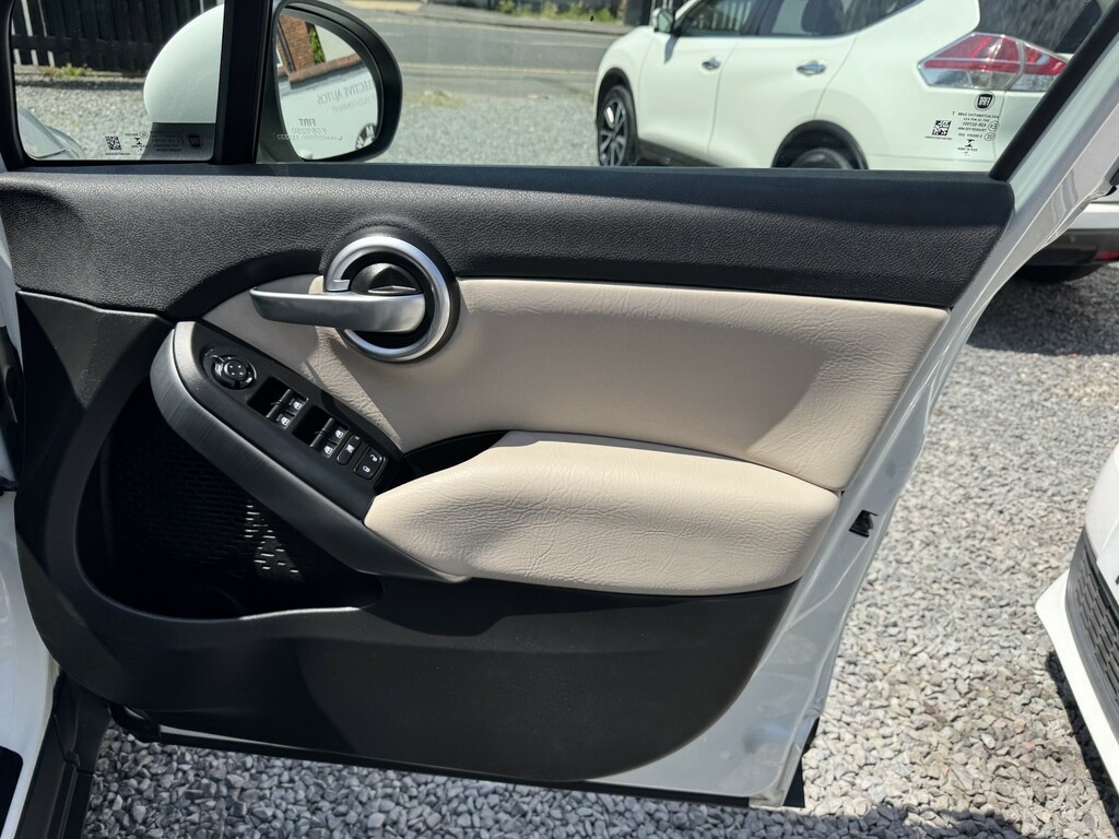 Fiat 500X Hatchback Pop Black #16