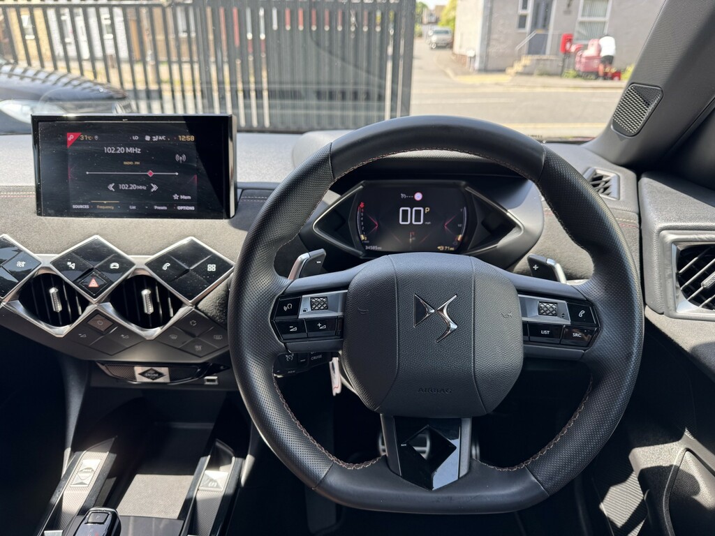 DS DS 3 Crossback 1.2 Puretech Performance Line Crossback Eat8 Eur White #27