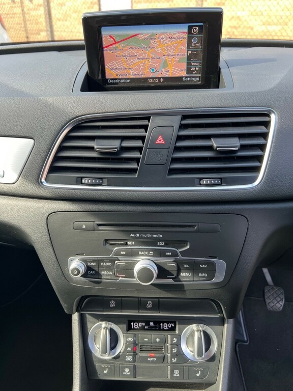 Audi Q3  Black #12
