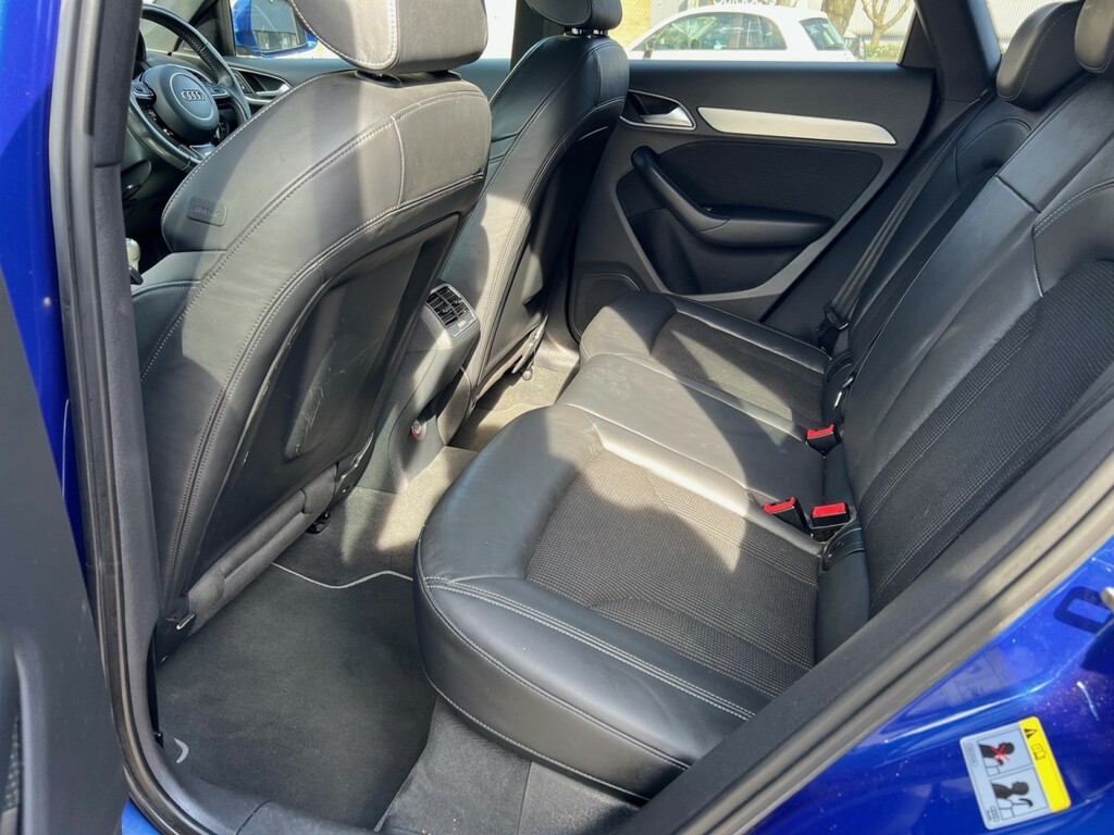Audi Q3  Black #13