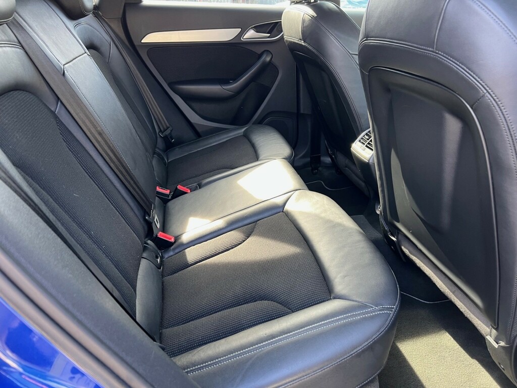 Audi Q3  Black #14