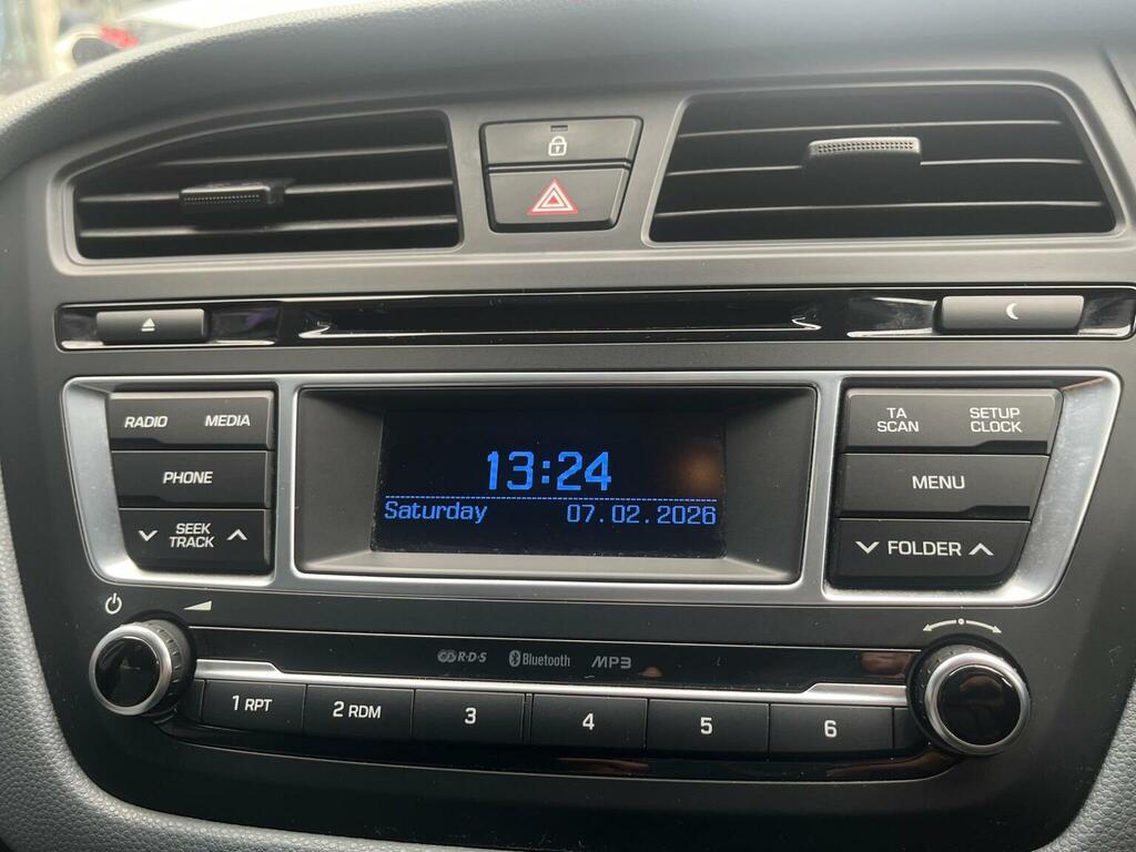 Hyundai I20 1.4 Se Euro 6 Grey #3