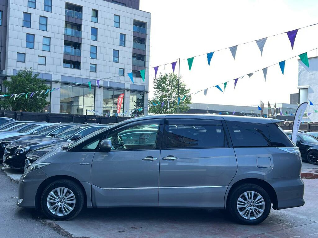 Toyota Estima Mpv Black #8