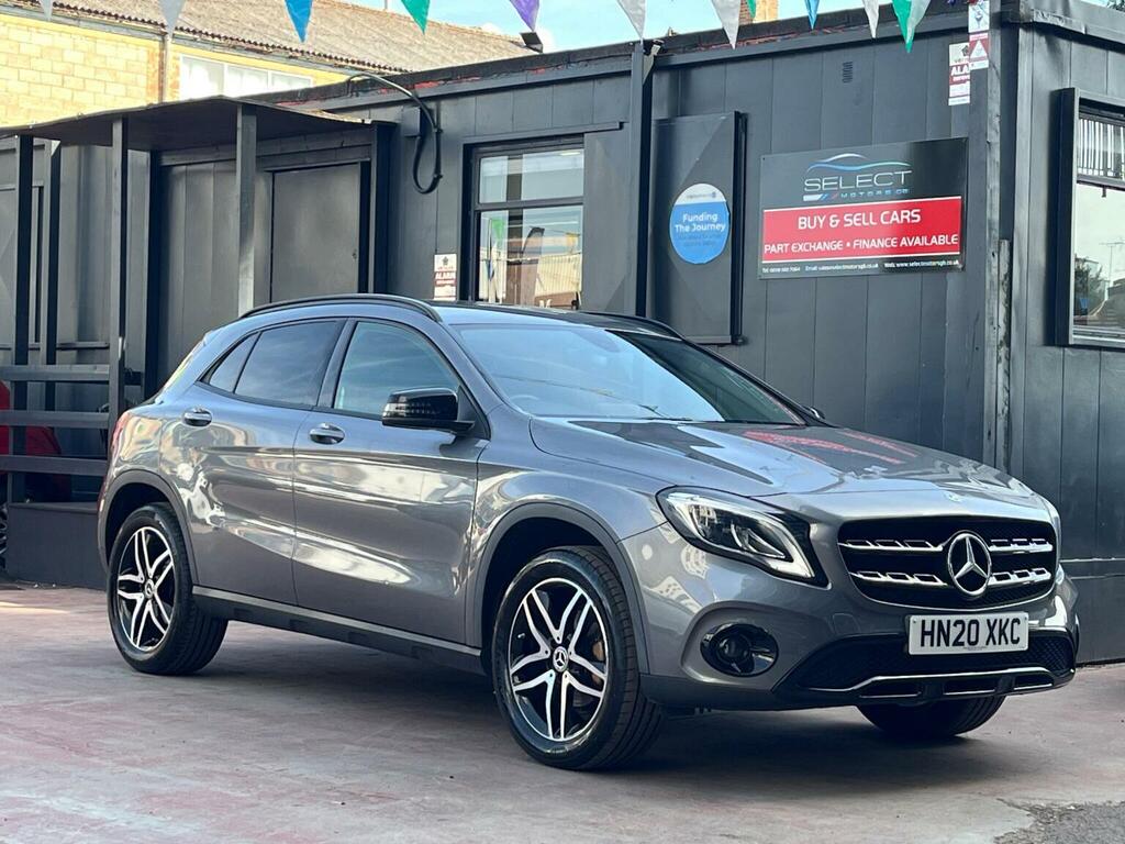 Mercedes-Benz GLA Class 1.6 Gla180 Urban Edition 7G-dct Euro 6 Ss Grey