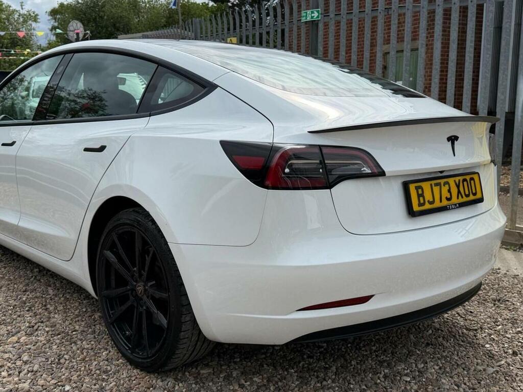 Tesla Model 3 Saloon BJ73XOO White #5