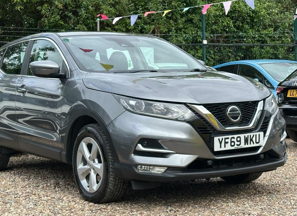 Nissan Qashqai 1.3 Dig-t Acenta Premium Euro 6 Ss YF69WKU Grey #2