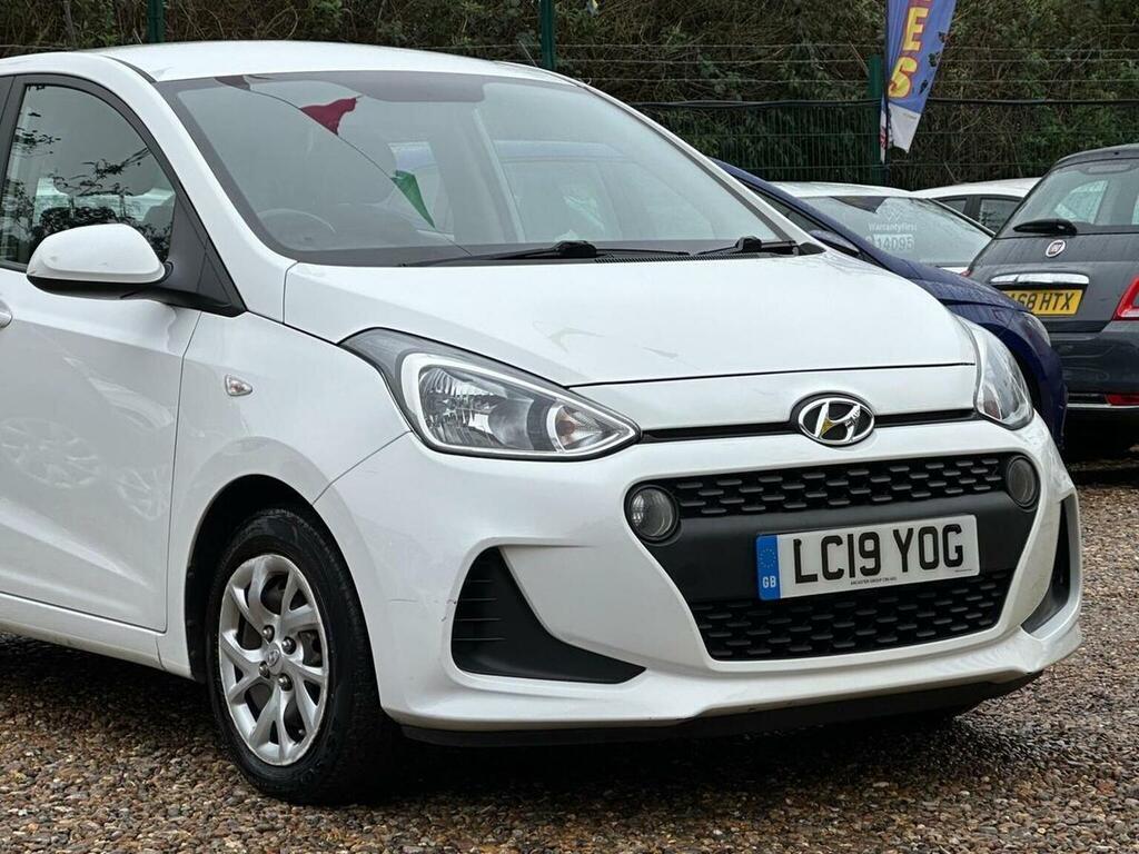 Hyundai I10 1.2 Se Euro 6 LC19YOG White #2