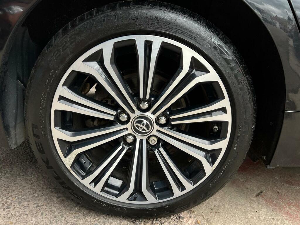 Toyota Corolla 1.8 Vvt-i Hybrid Design Grey #34