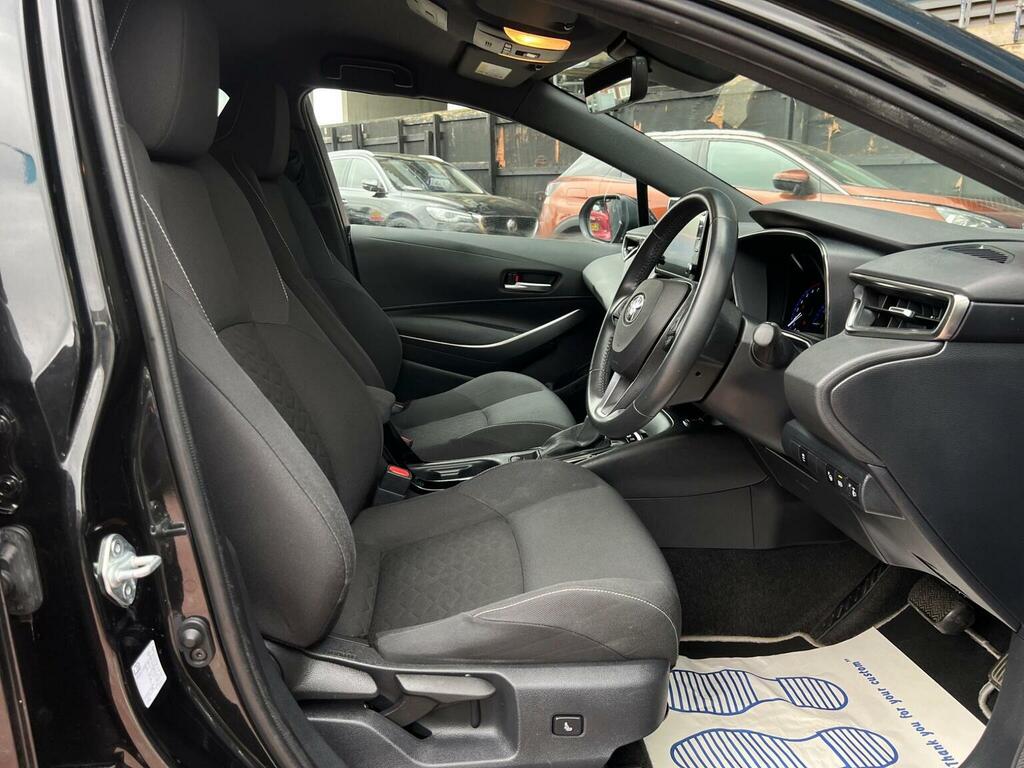 Toyota Corolla 1.8 Vvt-i Hybrid Design Grey #18