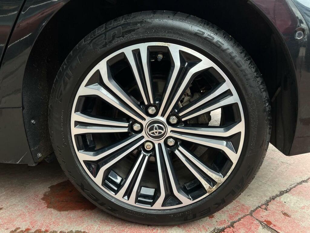 Toyota Corolla 1.8 Vvt-i Hybrid Design Grey #30
