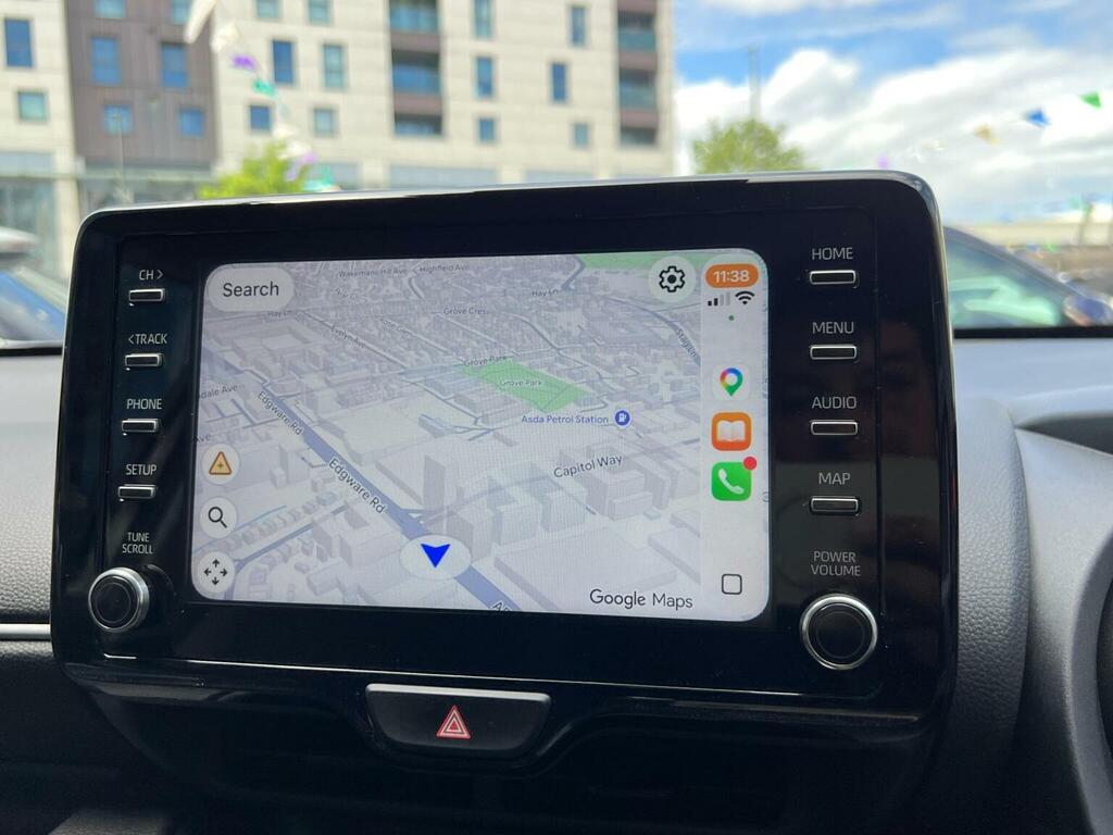 Toyota Yaris 1.5 Hybrid Excel Cvt  #44