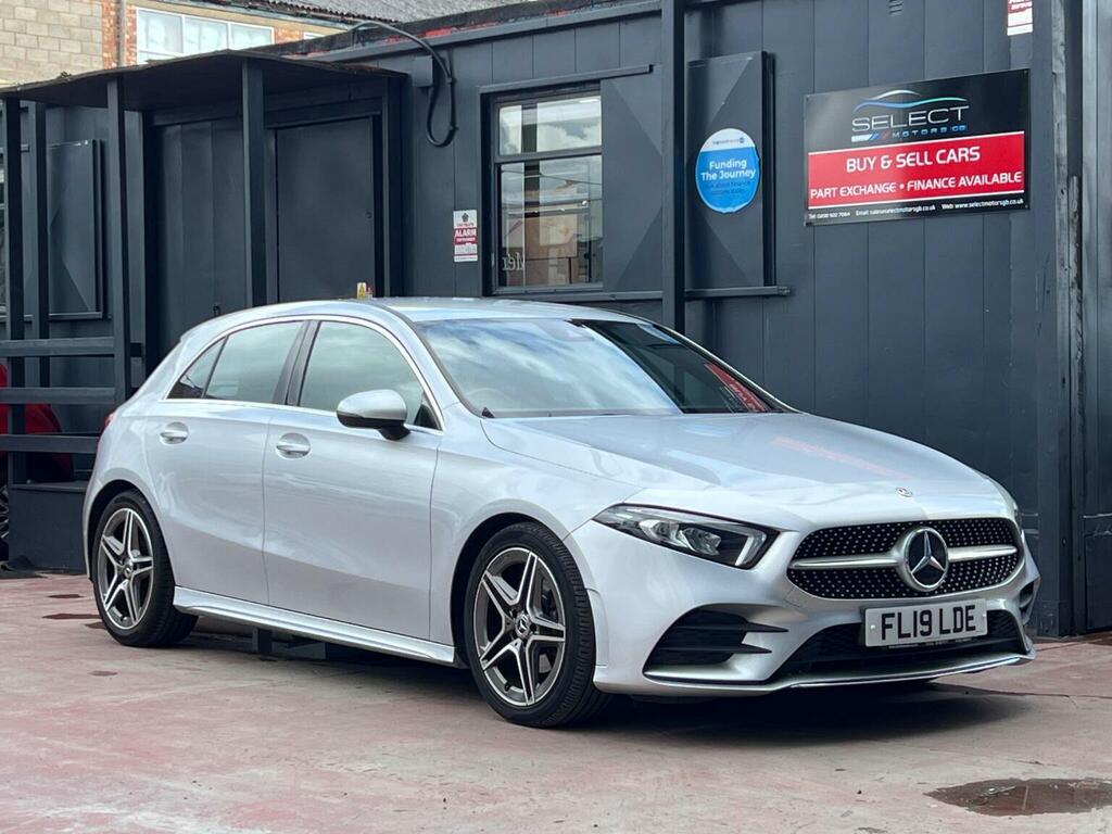 Mercedes-Benz A Class 1.3 A180 Amg Line 7G-dct Euro 6 Ss Silver