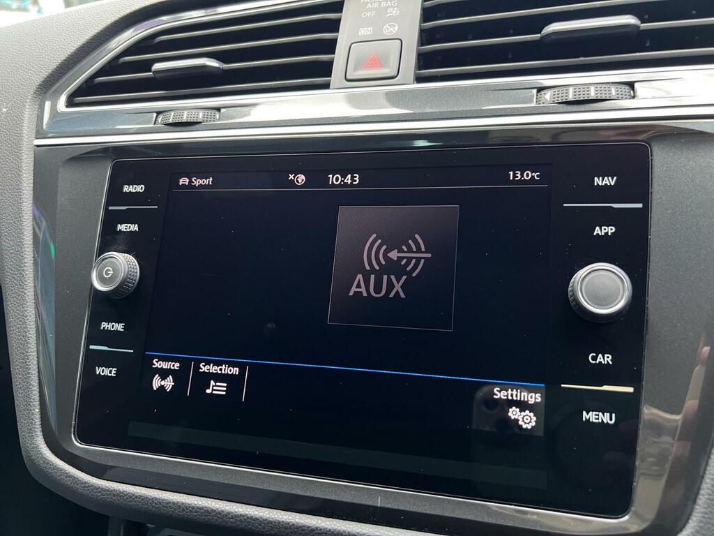 Volkswagen Tiguan R-line Tech Tdi S-a White #54