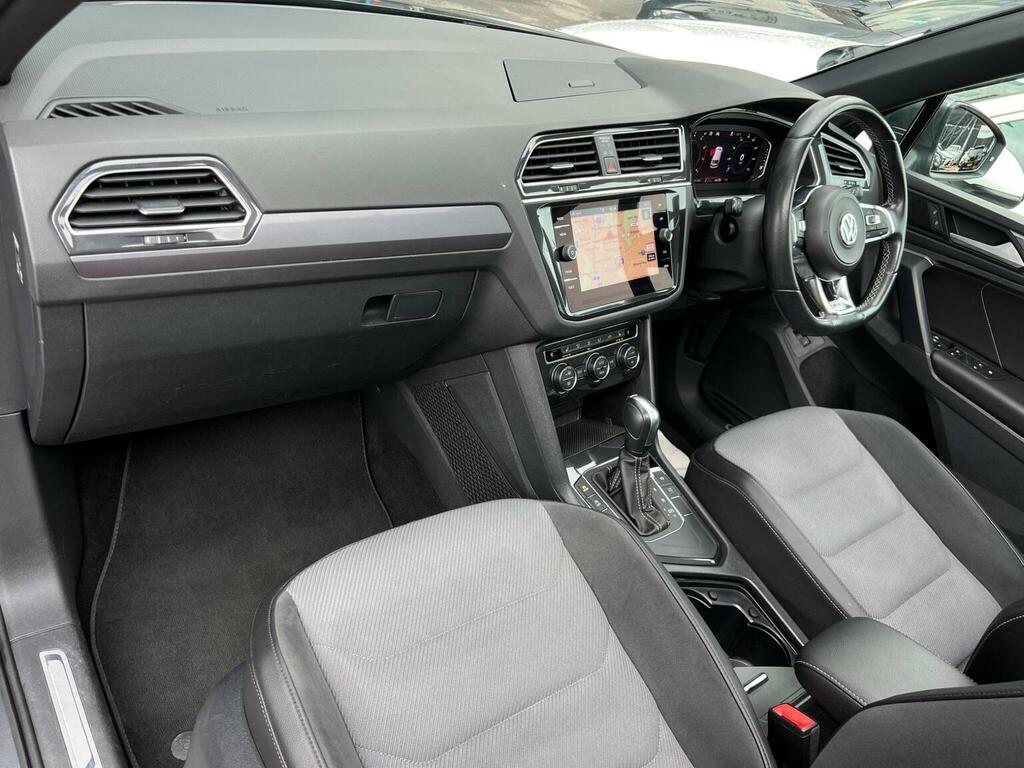 Volkswagen Tiguan R-line Tech Tdi S-a White #90