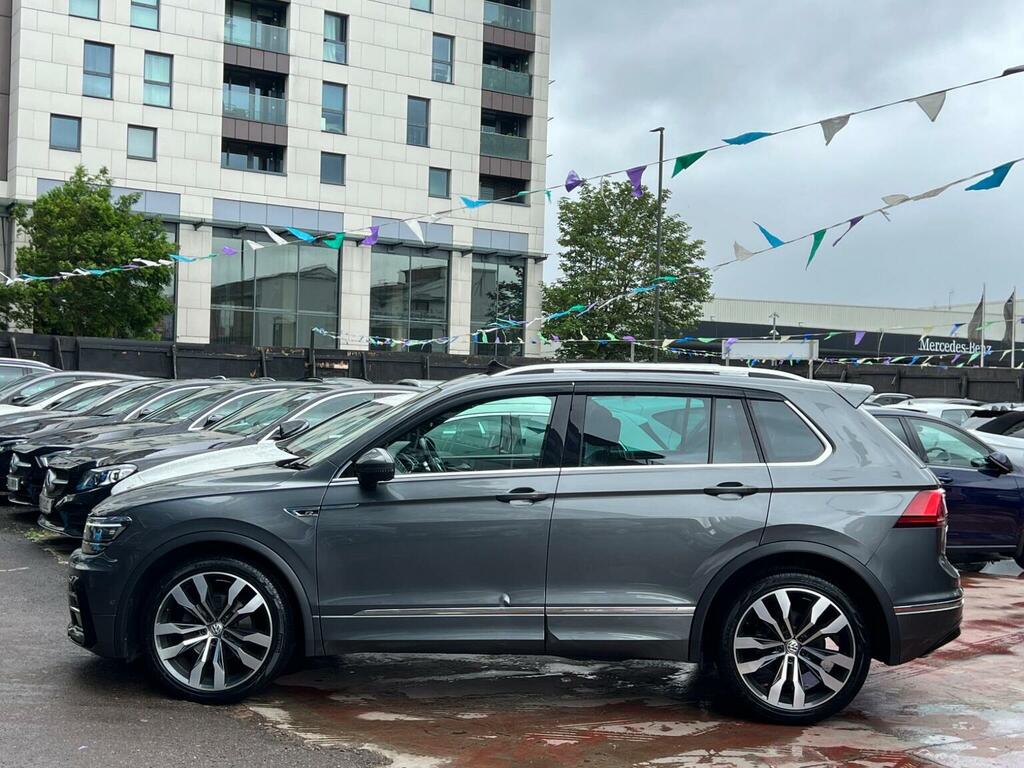 Volkswagen Tiguan R-line Tech Tdi S-a White #16