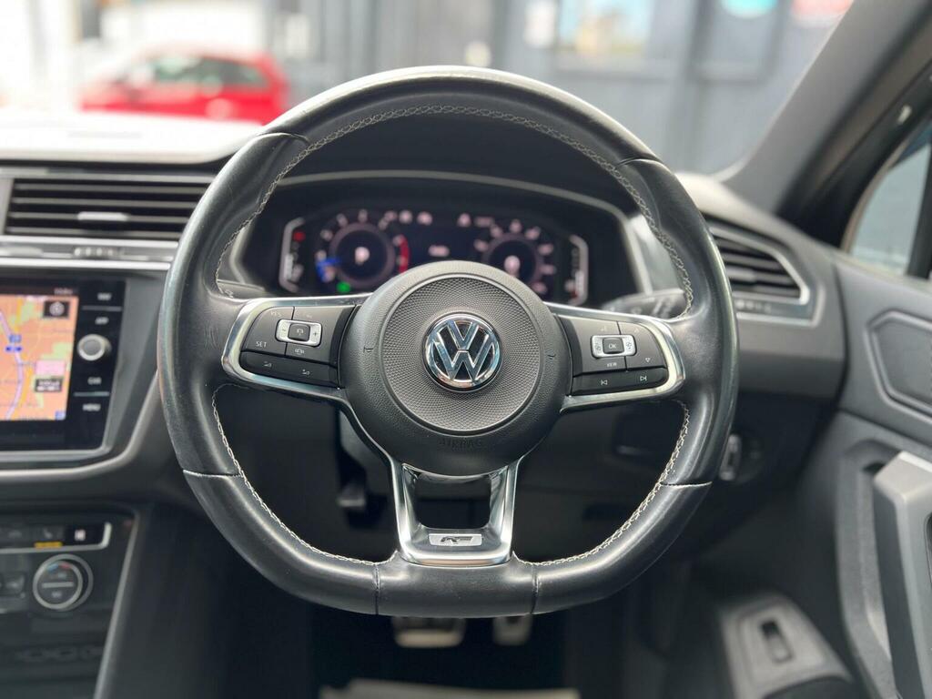 Volkswagen Tiguan R-line Tech Tdi S-a White #67