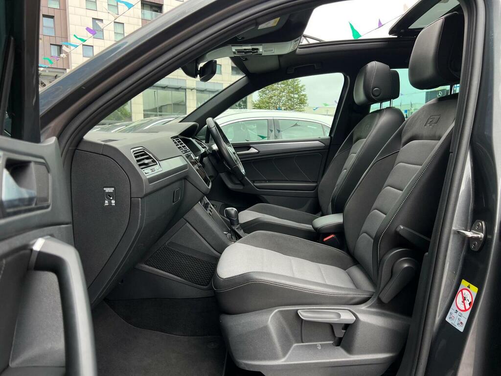 Volkswagen Tiguan R-line Tech Tdi S-a White #69