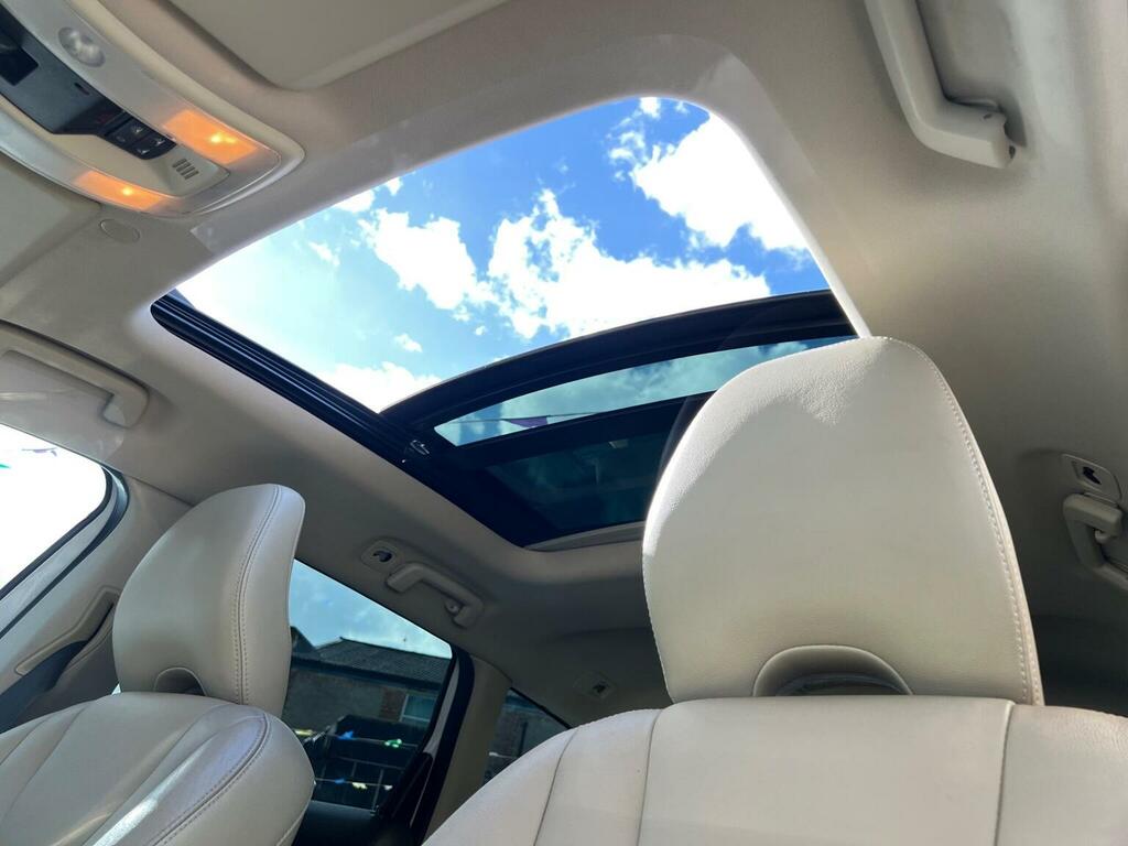 Volvo XC60 2.0 D4 Se Lux Nav Geartronic Euro 6 Ss White #2