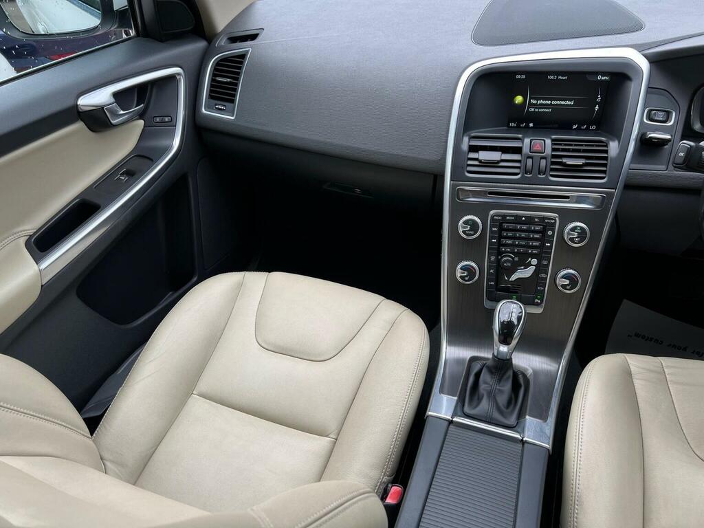 Volvo XC60 2L Se Lux Nav Gold #21