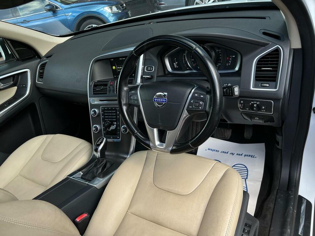 Volvo XC60 2L Se Lux Nav Gold #109
