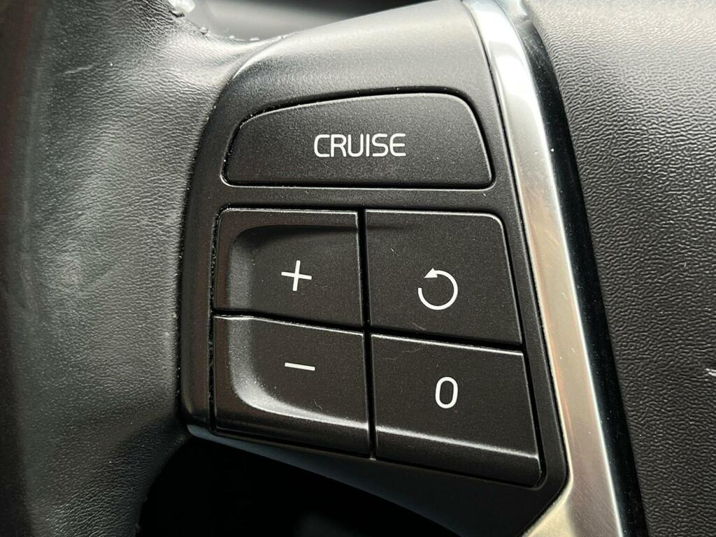 Volvo XC60 2L Se Lux Nav Gold #35