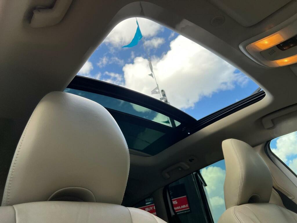 Volvo XC60 2L Se Lux Nav Gold #18