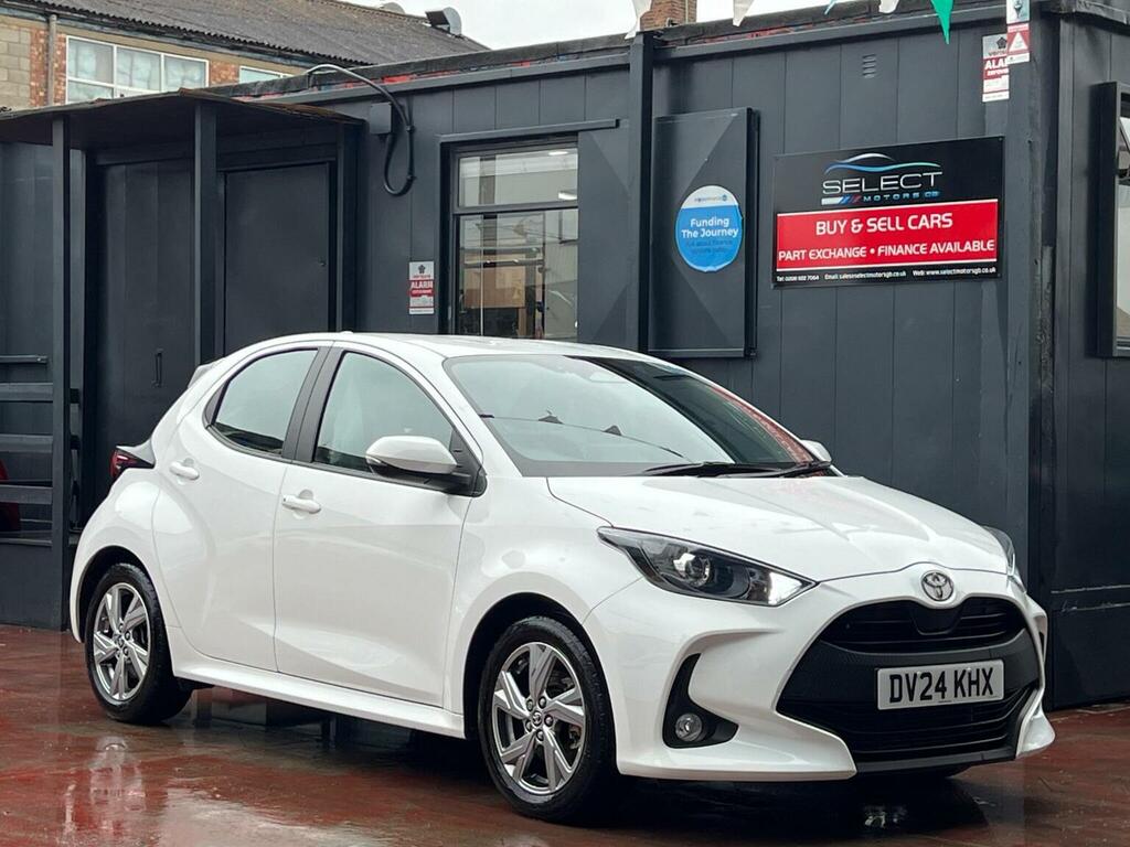 Toyota Yaris 1.5 Vvt-h Icon E-cvt Euro 6 Ss White