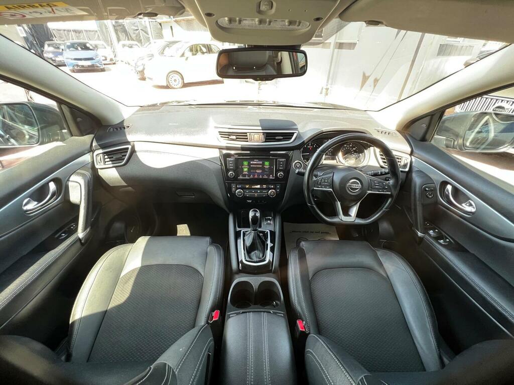 Nissan Qashqai 1.3 Dig-t Tekna Dct Euro 6 Ss Black #2