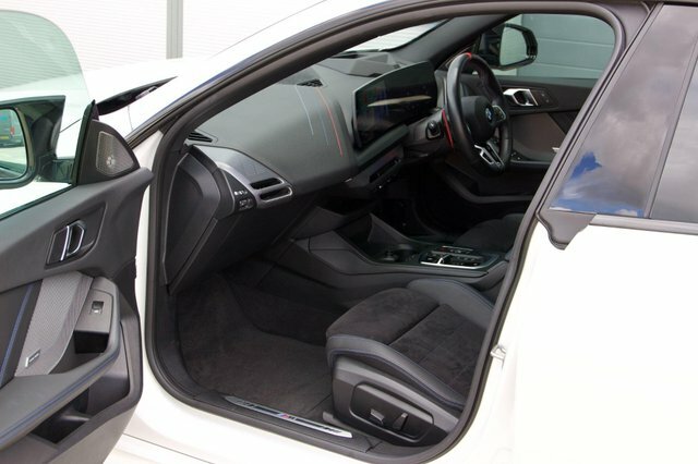 BMW 2 Series Gran Coupe 2025 2.0 M235i Dct Xdrive Euro 6 Ss White #4