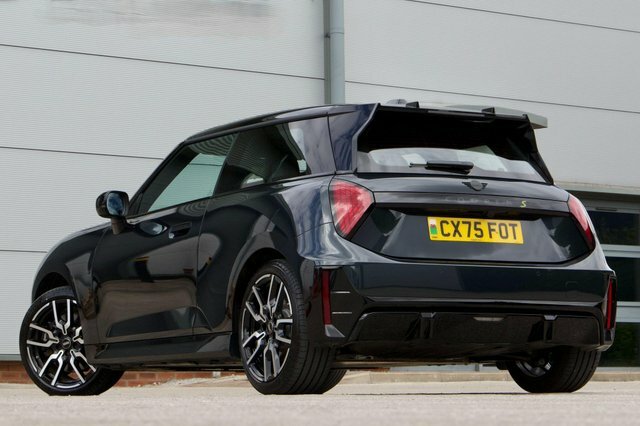 Mini Electric 2025 Se 54.2Kwh Sport Grey #2